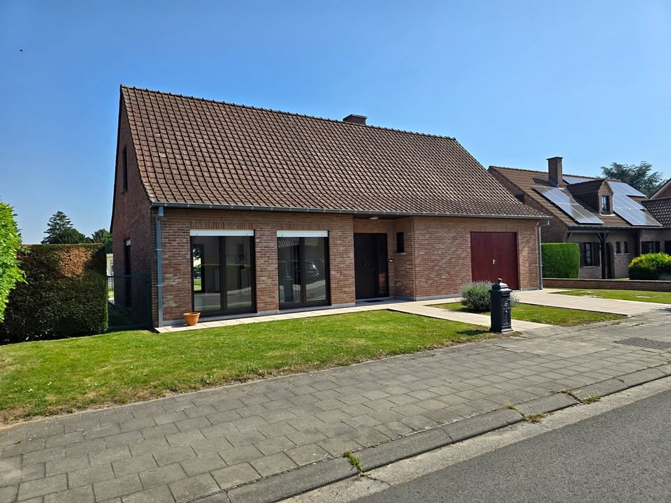 Maison de 2 chambres et 1 salle de bain