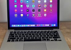 MacBook Pro i5 8Gb Ram 256Gb SSD 